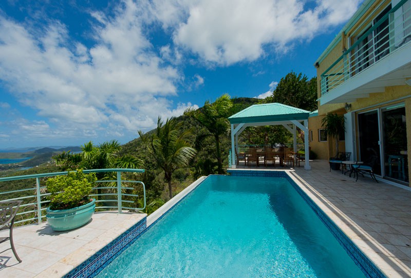 13-chateau-margot-pool-800x540