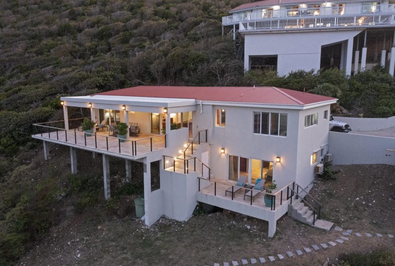 HartBayBeach-Evening-scaled-800x540